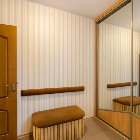 Апартаменти In With Sauna *