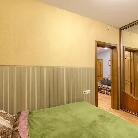 In With Sauna Апартаменти *